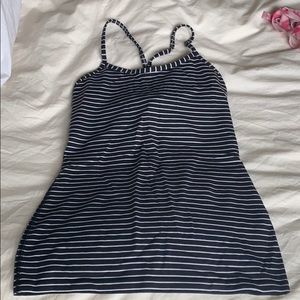 Lululemon power Y tank. Size 6